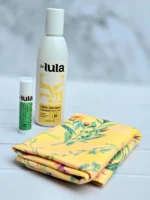 Kit 120 (Jabón/Shampoo multifuncional caléndula 120ml, Lipbalm, Toalla 100% microfibra ecológica Amarilla)